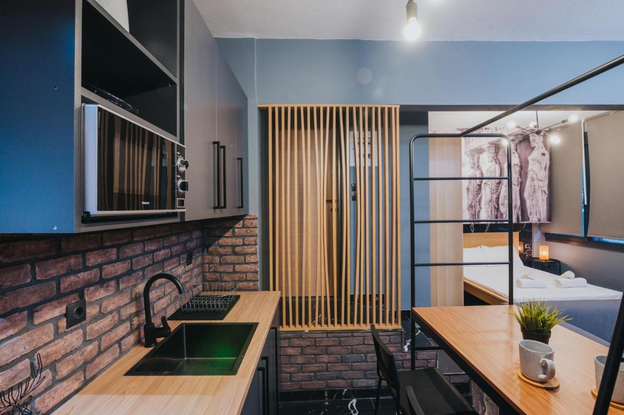 New Modern Ground Floor Apartment By The Sea テッサロニキ エクステリア 写真