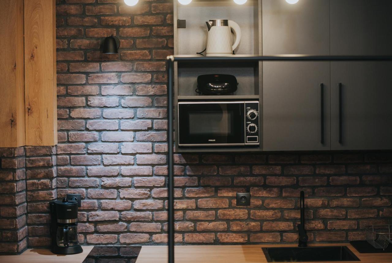 New Modern Ground Floor Apartment By The Sea テッサロニキ エクステリア 写真